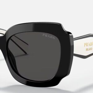 Prada Sungalsses